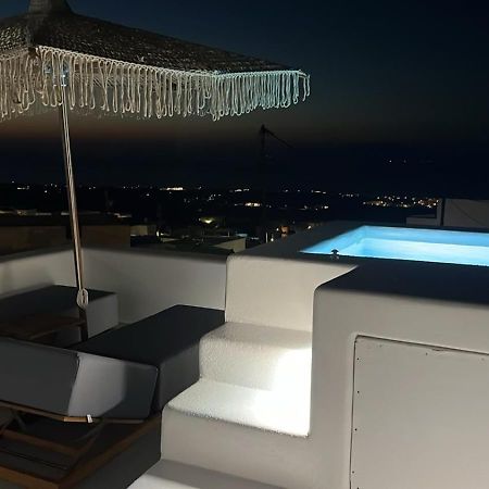 Oinos Luxury Suites Foinikiá Exterior foto